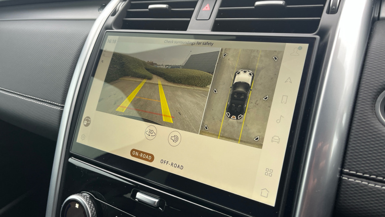 Land Rover Discovery 3.0 D350 Dynamic HSE 5dr Auto Diesel Station Wagon